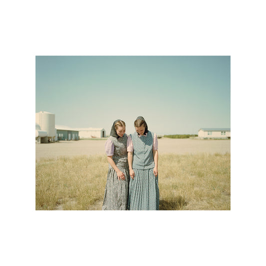 Hutterite Sisters, Gilford, MT 2022